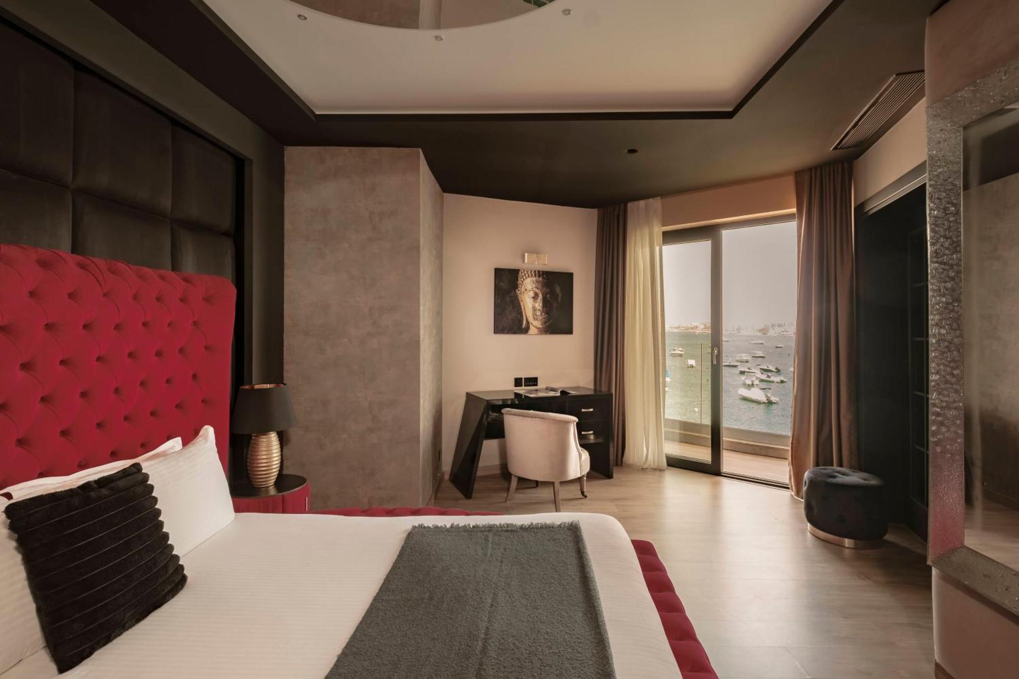 Deluxe Seaview Room,1698801125:JPEG